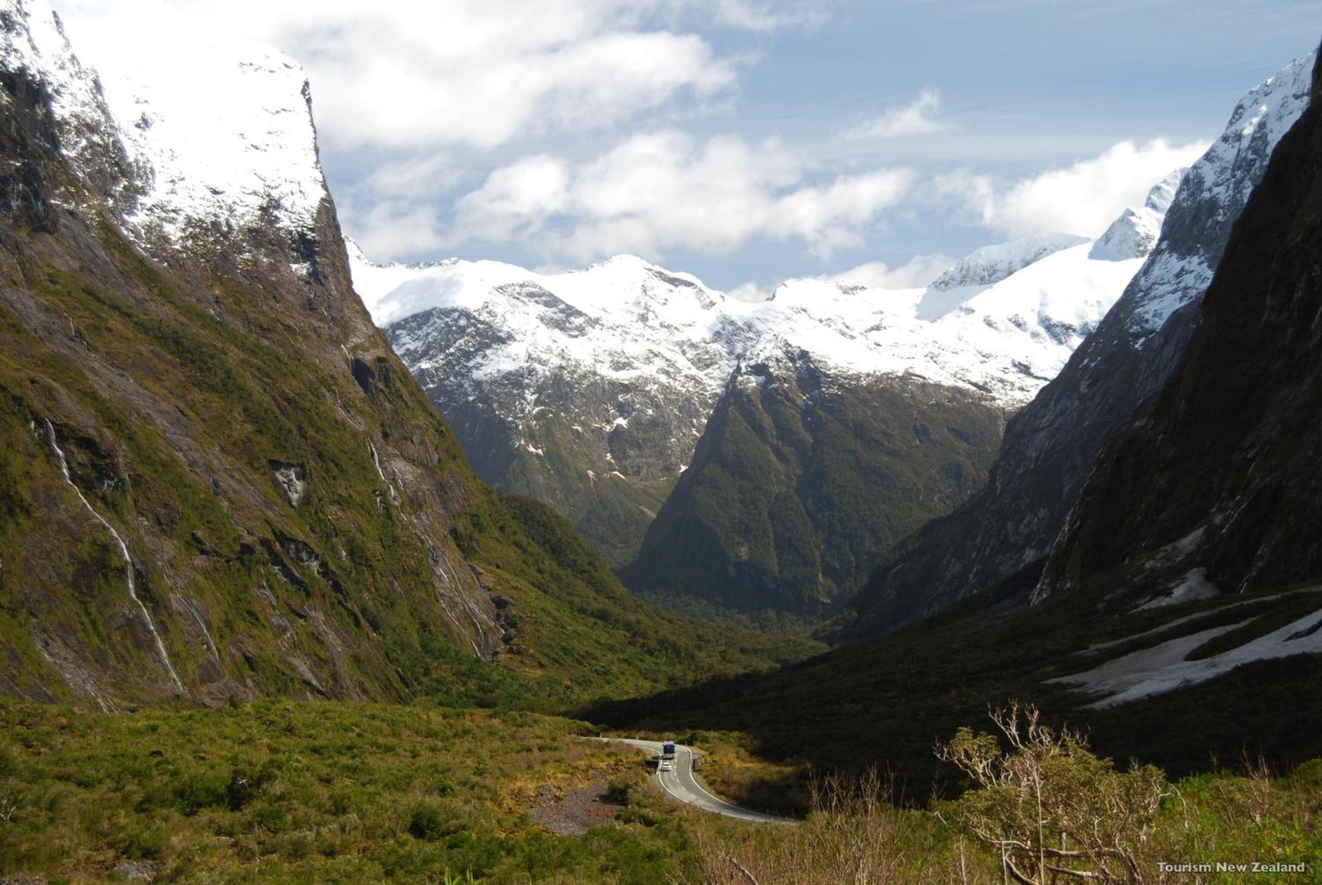 Tasman Holiday Parks - Te Anau Kültér fotó Milford Road