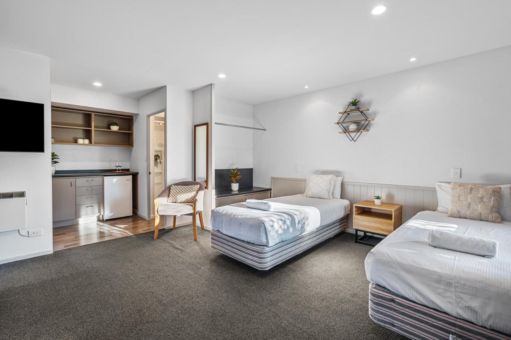 Tasman Holiday Parks - Te Anau Kültér fotó Studio