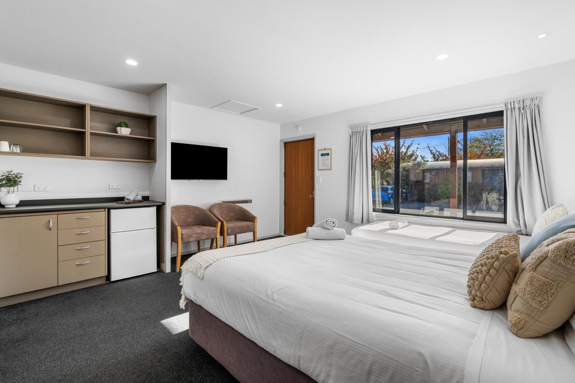 Tasman Holiday Parks - Te Anau Kültér fotó A studio apartment in Australia